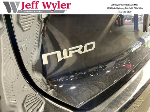 New 2026 Kia Niro LX FWD image 13