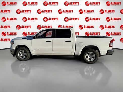Used 2024 RAM 1500 Lone Star image 10