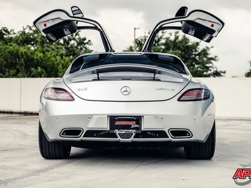 Used 2011 Mercedes-Benz SLS AMG Coupe image 43