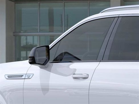 New 2026 Cadillac Escalade IQ Luxury 1 w/ LPO, Floor Liner Package AWD/4WD image 12