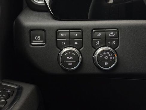 New 2026 GMC Sierra 1500 Elevation w/ Elevation Premium Package AWD/4WD image 22