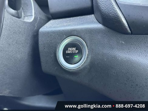 Used 2018 GMC Terrain SLE w/ Driver Convenience Package AWD/4WD image 30