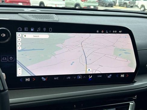 New 2026 Chevrolet Traverse LT w/ Enhanced Driving Package FWD image 34