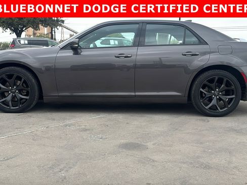 Used 2021 Chrysler 300 S image 2