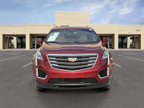 Used 2018 Cadillac XT5 Luxury w/ Driver Awareness Package image 2