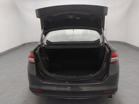 Used 2018 Ford Fusion S image 29