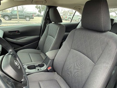 Used 2024 Toyota Corolla LE image 18
