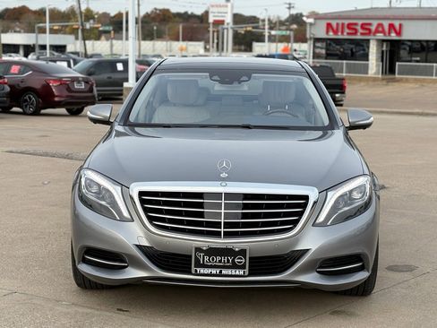 Used 2015 Mercedes-Benz S 550 Sedan image 4