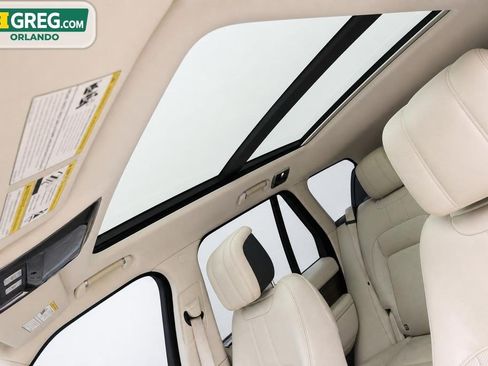 Used 2019 Land Rover Range Rover HSE AWD/4WD image 16