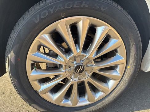 Used 2020 Hyundai Palisade Limited image 11