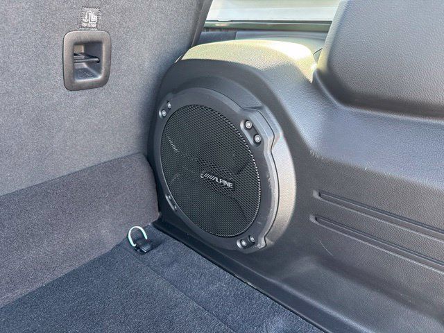 Certified 2024 Jeep Wrangler Unlimited AWD/4WD image 34
