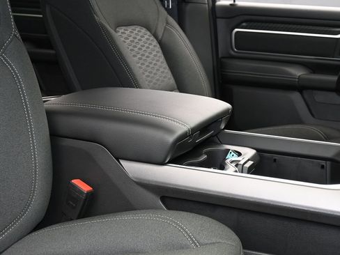 New 2026 RAM 1500 Big Horn image 39