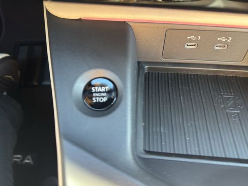 New 2026 Nissan Sentra SL w/ Floor Mat Package image 26