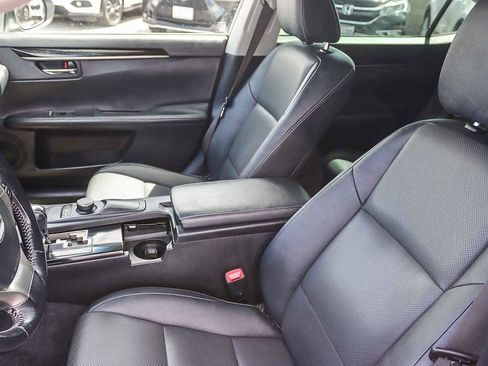 Used 2015 Lexus ES 350 image 17