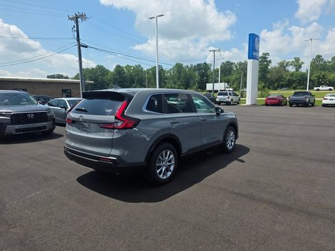 New 2026 Honda CR-V EX image 3
