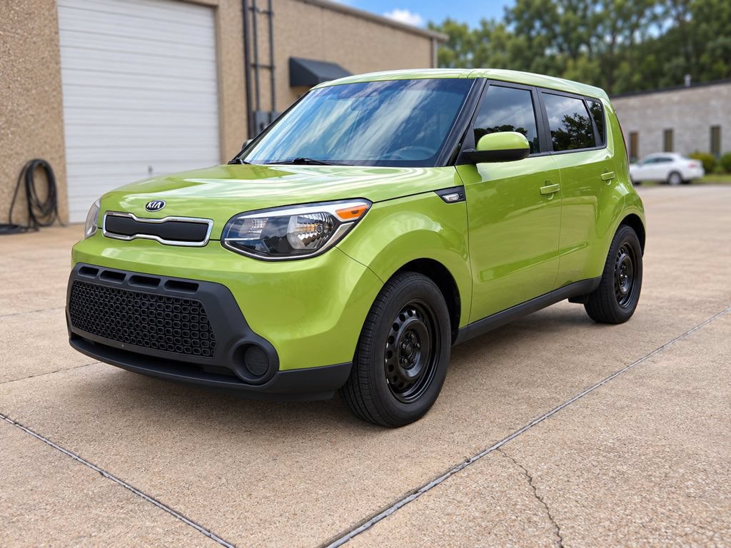 Used 2014 Kia Soul FWD image 2