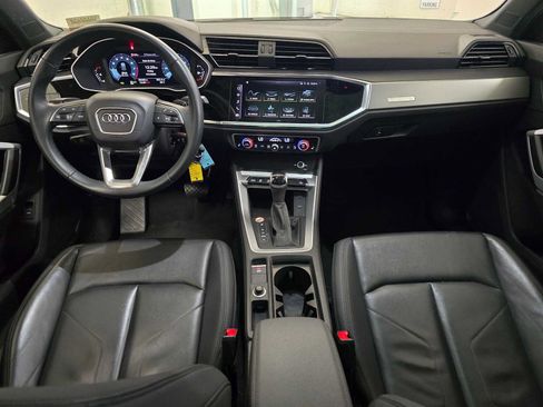 Used 2025 Audi Q3 2.0T Premium AWD/4WD image 17
