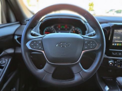 Certified 2023 Chevrolet Traverse RS image 17