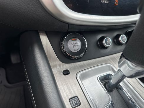 Used 2017 Nissan Murano Platinum AWD/4WD image 32