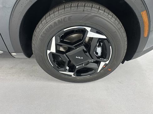 New 2026 Kia Sportage EX w/ EX Panoramic Sunroof Package image 9