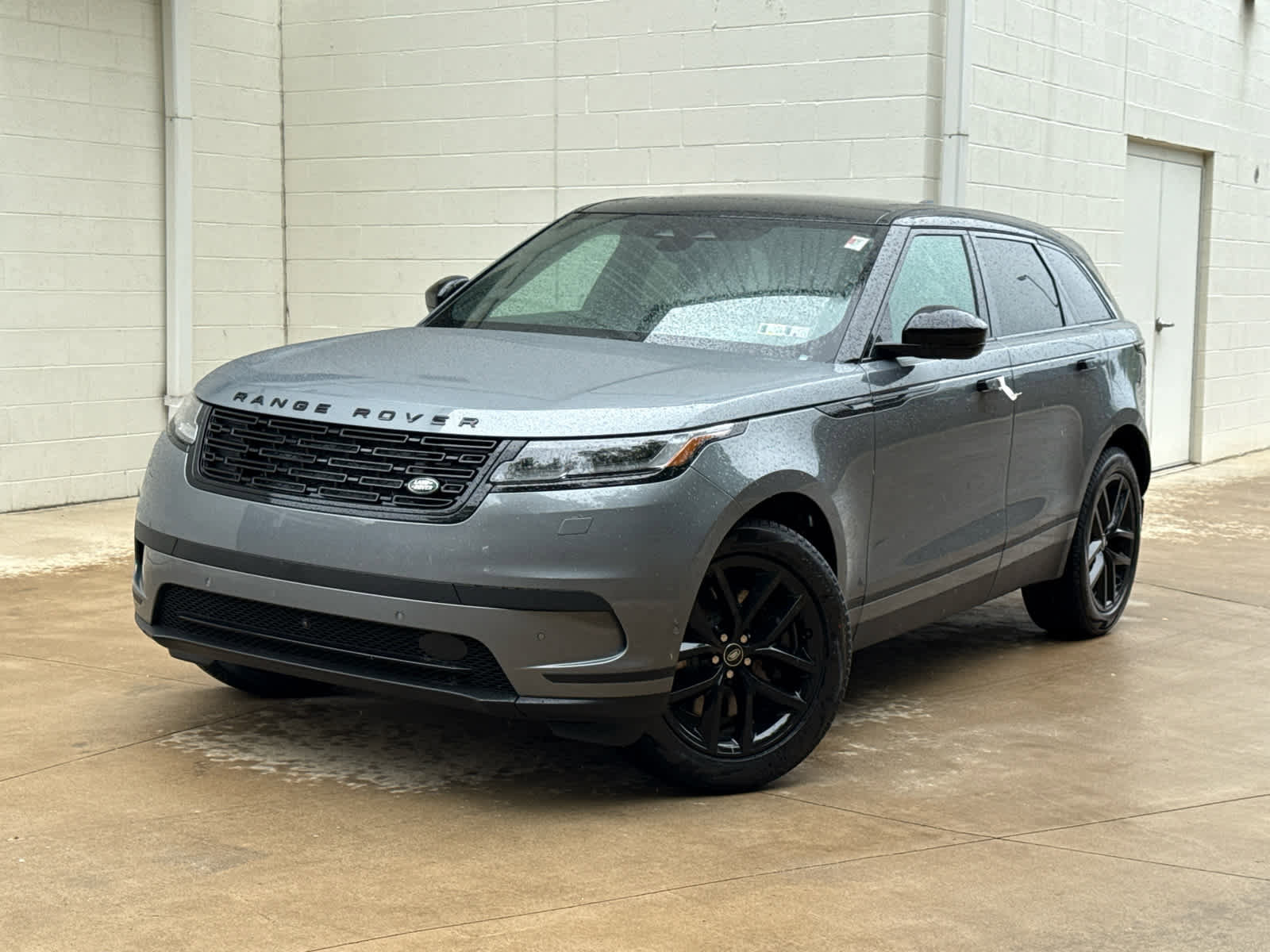 Used 2026 Land Rover Range Rover Velar S AWD/4WD image 1