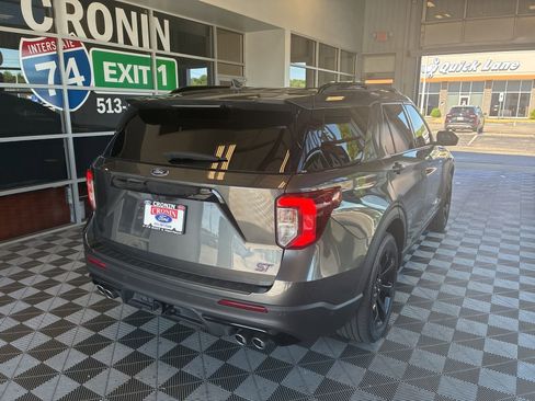 Used 2020 Ford Explorer ST w/ ST High-Performance Pack AWD/4WD image 6