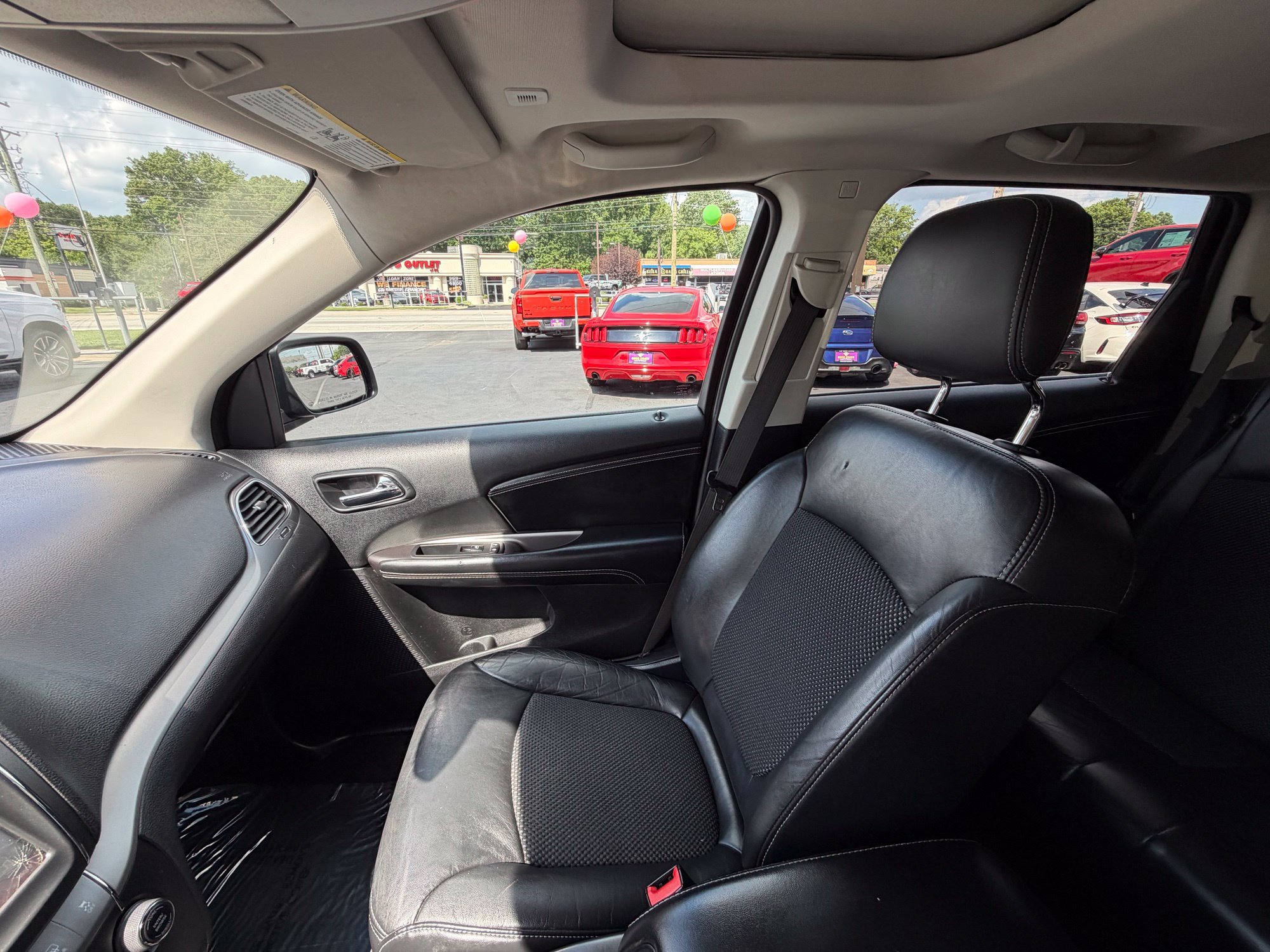 Used 2018 Dodge Journey Crossroad w/ Nav & Sun Group AWD/4WD image 19