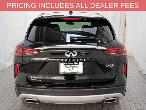 Used 2023 INFINITI QX50 Luxe w/ Cargo Package FWD image 4