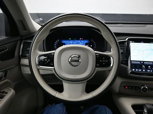Used 2024 Volvo XC90 B6 Plus AWD/4WD image 25