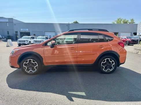 Used 2015 Subaru Crosstrek 2.0i Limited AWD/4WD image 4