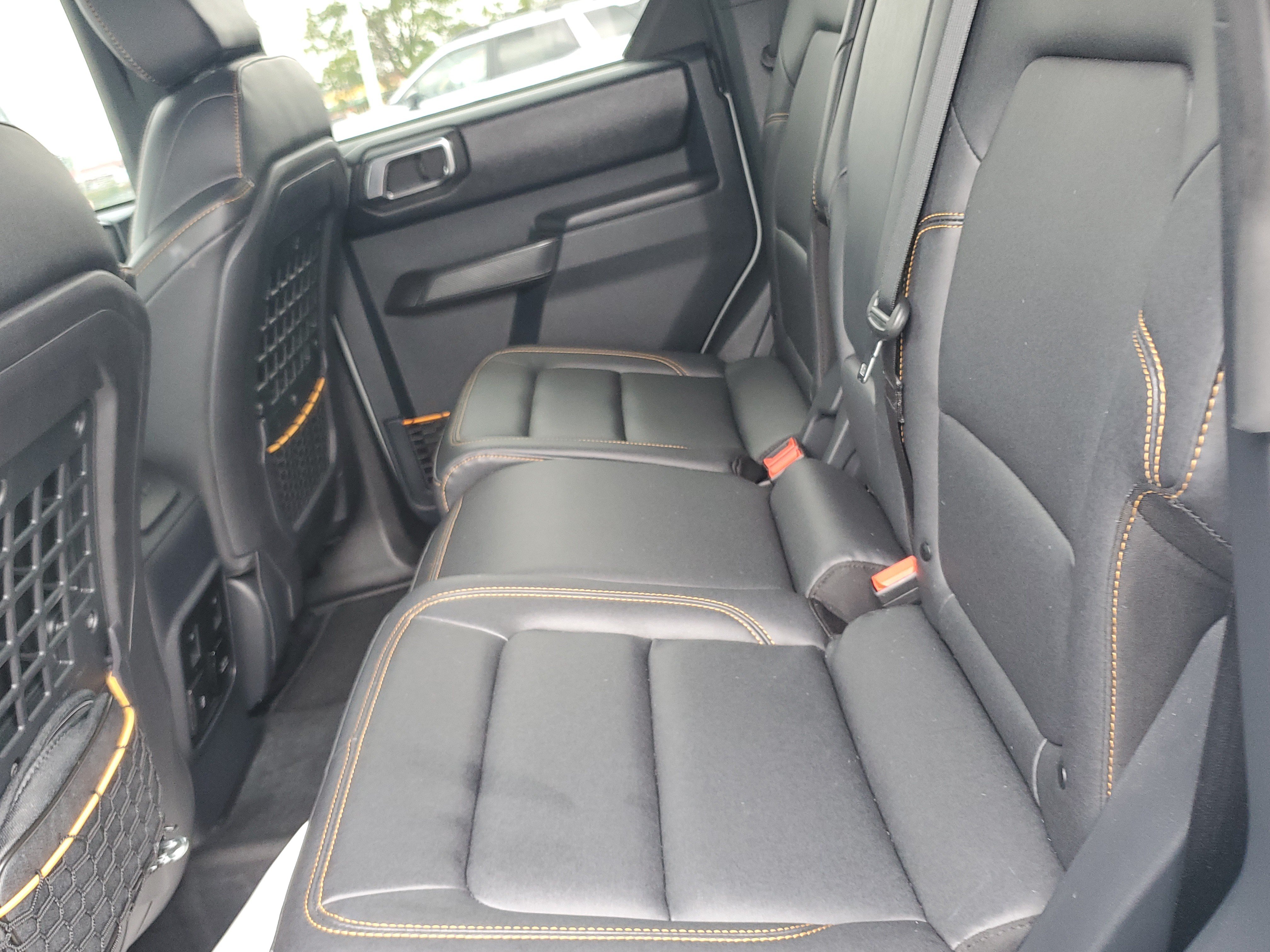 Used 2024 Ford Bronco Badlands AWD/4WD image 12
