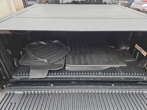 Used 2018 Ford F150 XLT w/ Equipment Group 302A Luxury AWD/4WD image 22