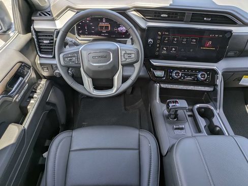 New 2026 GMC Sierra 1500 Denali w/ Denali Reserve Package AWD/4WD image 15