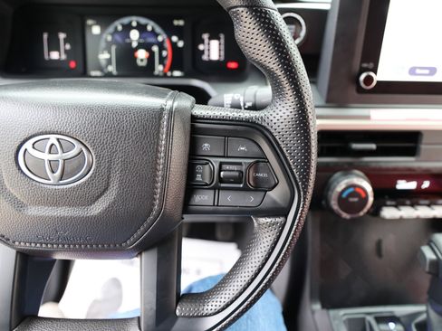 Certified 2024 Toyota Tacoma SR5 image 19