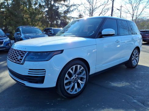 Used 2020 Land Rover Range Rover HSE image 3