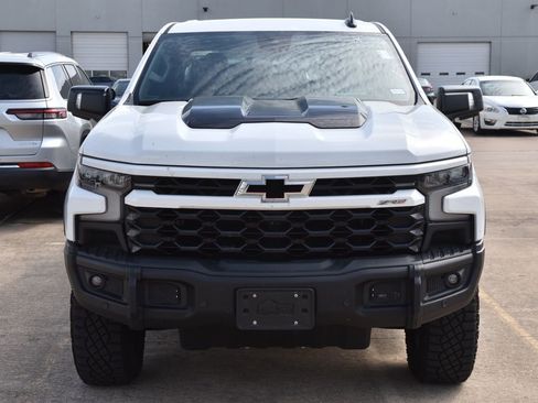 Used 2024 Chevrolet Silverado 1500 ZR2 w/ ZR2 Bison Edition image 3