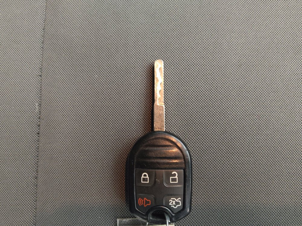 Used 2018 Ford Fiesta S FWD image 32