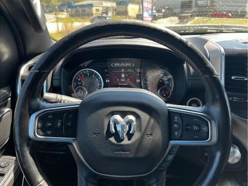 Used 2019 RAM 1500 Laramie AWD/4WD image 29