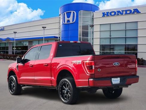 Used 2021 Ford F150 XLT w/ Equipment Group 302A High image 4