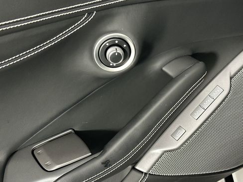 Used 2022 Ferrari Portofino M image 13