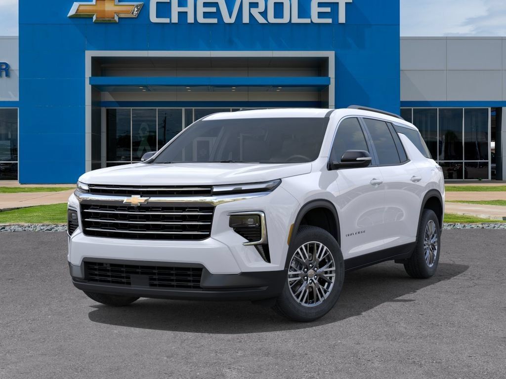 New 2026 Chevrolet Traverse LT w/ Driver Confidence Package FWD image 6