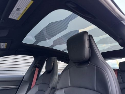 New 2025 Porsche Taycan 4S image 43