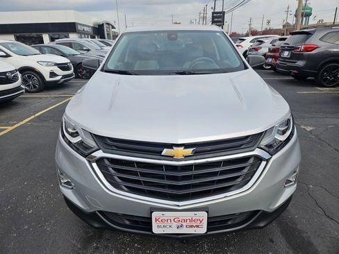 Certified 2020 Chevrolet Equinox LS w/ LS Convenience Package image 2