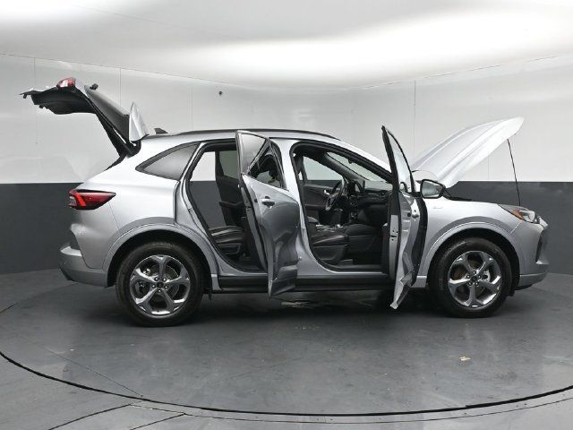 Certified 2024 Ford Escape ST-Line w/ Tech Pack #1 AWD/4WD image 59