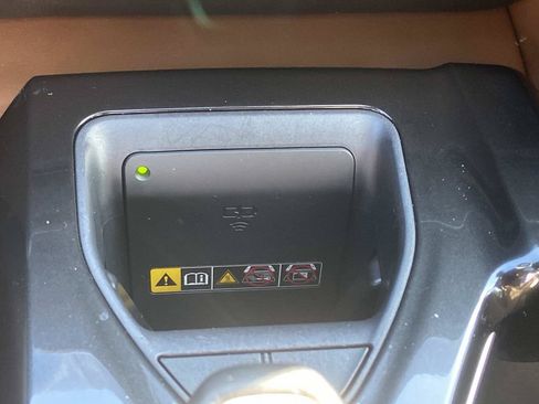 Used 2025 Toyota Crown Signia AWD/4WD image 41