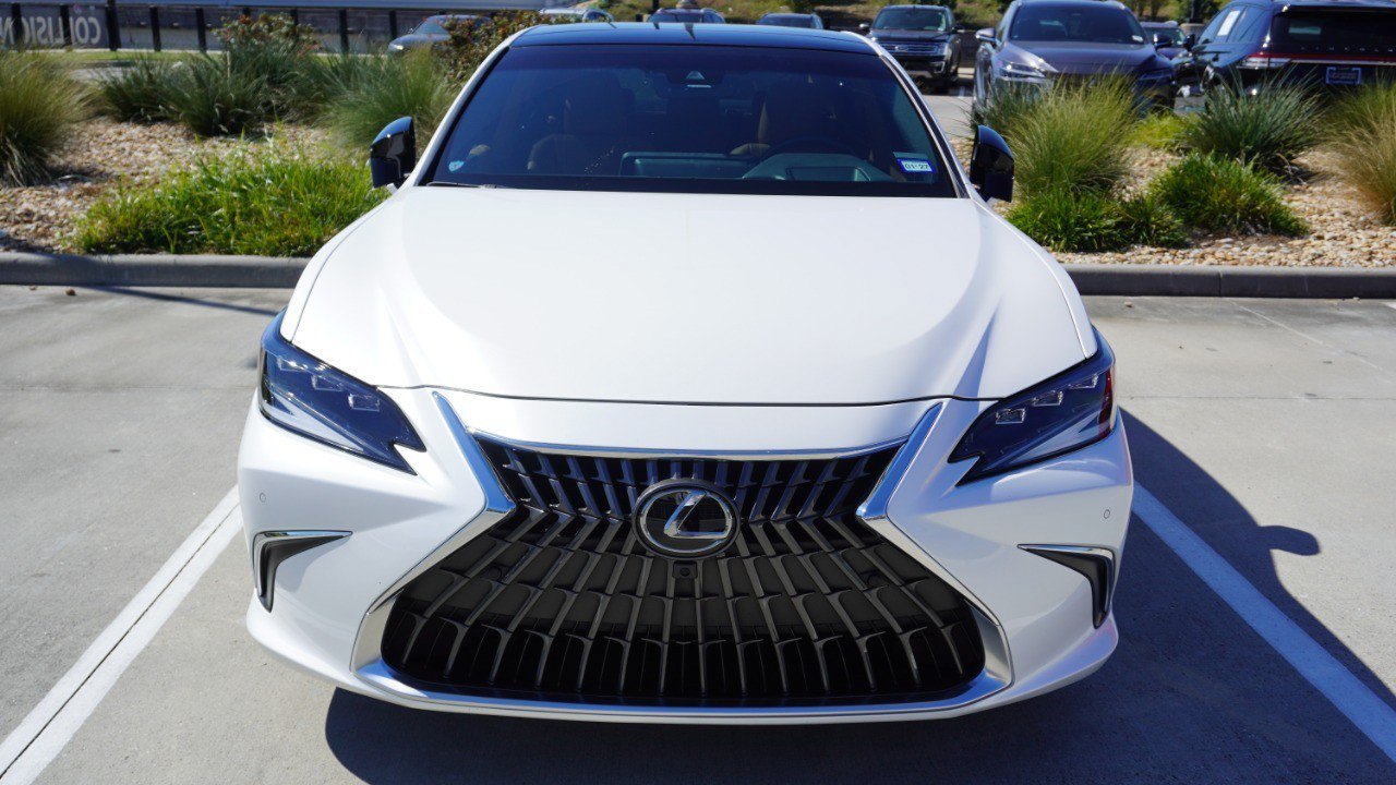 Certified 2024 Lexus ES 350 Ultra Luxury w/ Accessory Package (Z2) FWD image 2
