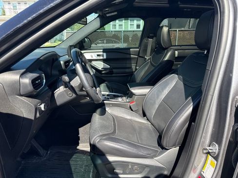 Used 2021 Ford Explorer ST w/ Equipment Group 401A AWD/4WD image 6