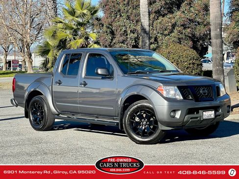 Used 2020 Nissan Frontier SV w/ Midnight Edition Floor Mats image 23