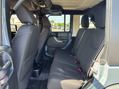 Used 2014 Jeep Wrangler Unlimited Sport w/ Quick Order Package 24S AWD/4WD image 14