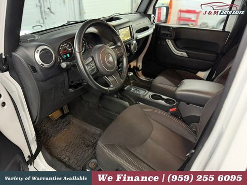 Used 2015 Jeep Wrangler Unlimited Sahara w/ Dual Top Group AWD/4WD image 16